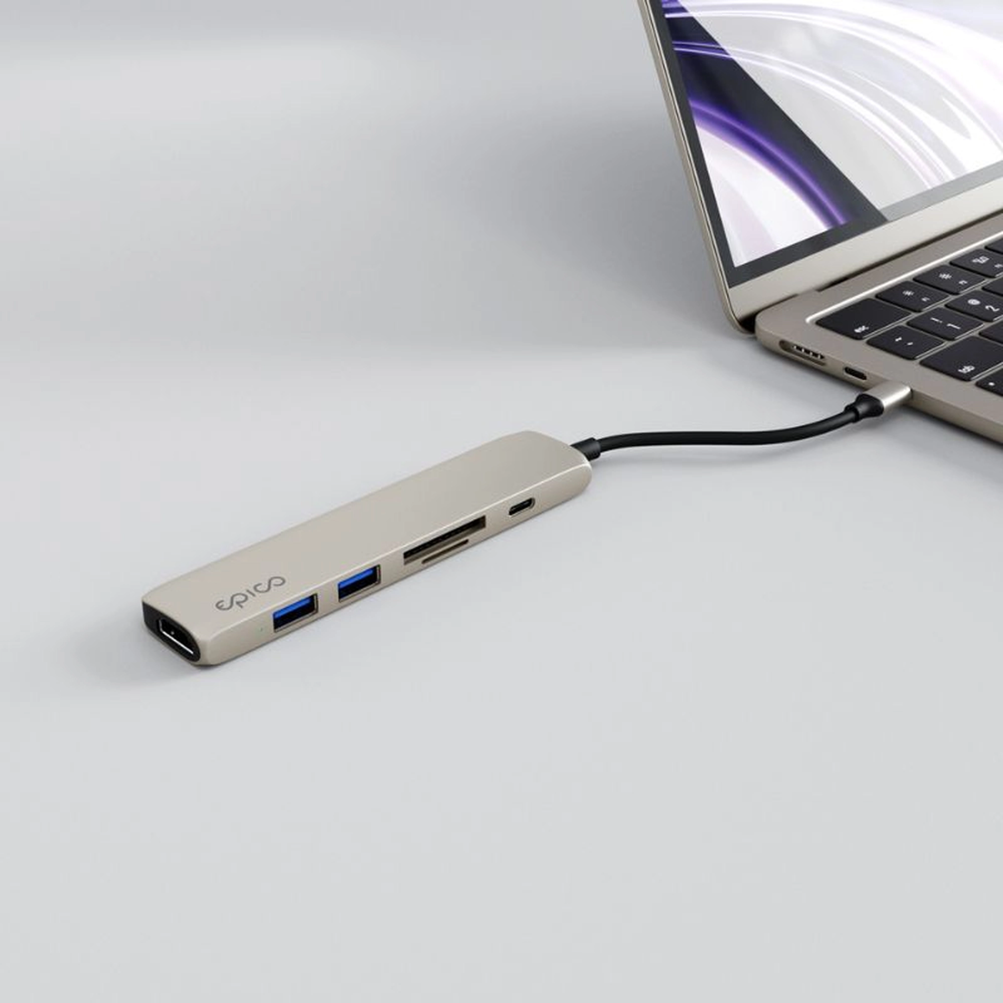 epico 6in1 Aluminium Hub 8K with USB-C connector - starlight